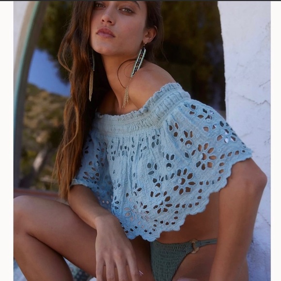 NWOT People Crop Top Eyelet in White - Picture 3 of 10